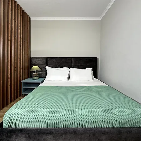 Apartment Select 3 *